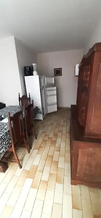 Apartamento Proximo A Praia Do Forte, Em Cabo Frio Brazil